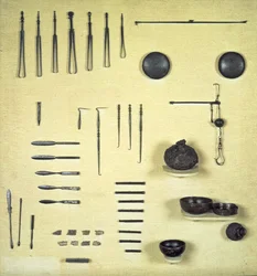 Instrumenter fra en okulistens etui, fra Reims (metall)